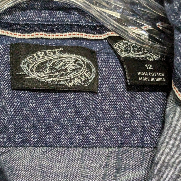 First Wave Boys Blue & White Patterned Long-sleeve Button-up Shirt - Picture 3 of 7